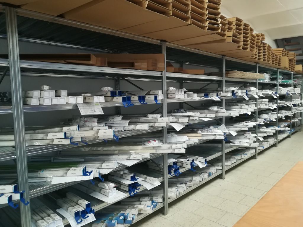 Vyrobené rolety čekají na expedici_Zebrashop